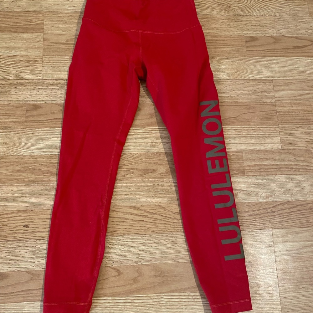 Lululemon - Picture 2 of 2